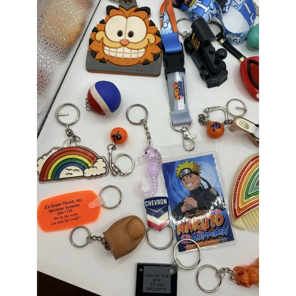 KEYCHAIN LOT VINTAGE GARFIELD NARUTO PEPSI‎ RAINBOW
